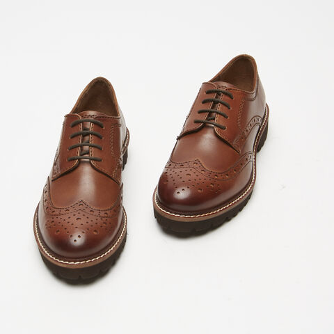Zapatos Brogue De Piel Con Suela Dentada, Piel Zapatos Brogue De Piel Con Suela Dentada, Piel